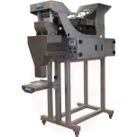 Electronic linear weigher K1D for frozen berries